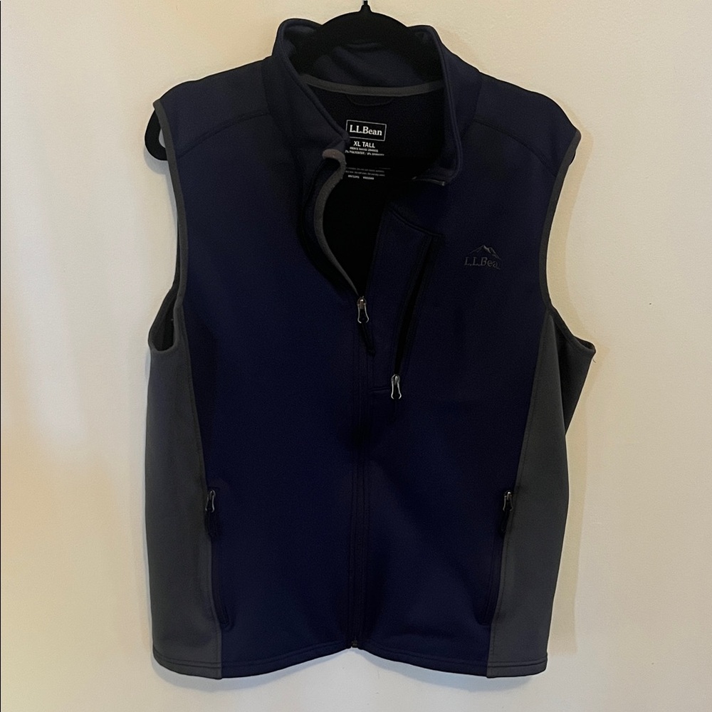 L.L. Bean Blue and Gray Men’s Vest